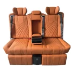 Asiento eléctrico modificado de 3 plazas YZ-S02 con pantalla inteligente y mesa oculta — Vista frontal