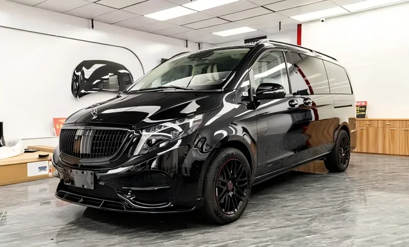 6-Exterior of a modified Mercedes-Benz V-Class