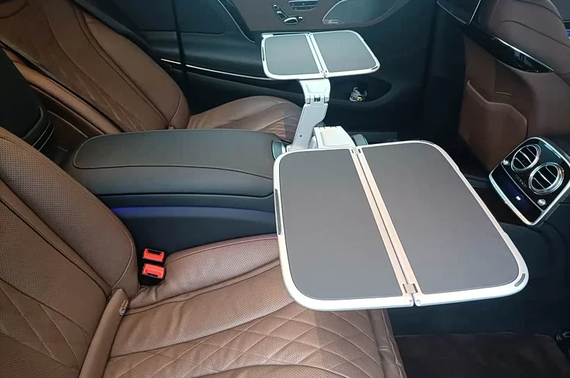 5-Maybach S450 folding table opened after modification