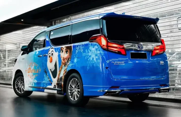 1-1Toyota Alphard fairytale themed exterior modification with Frozen inspired blue and white design