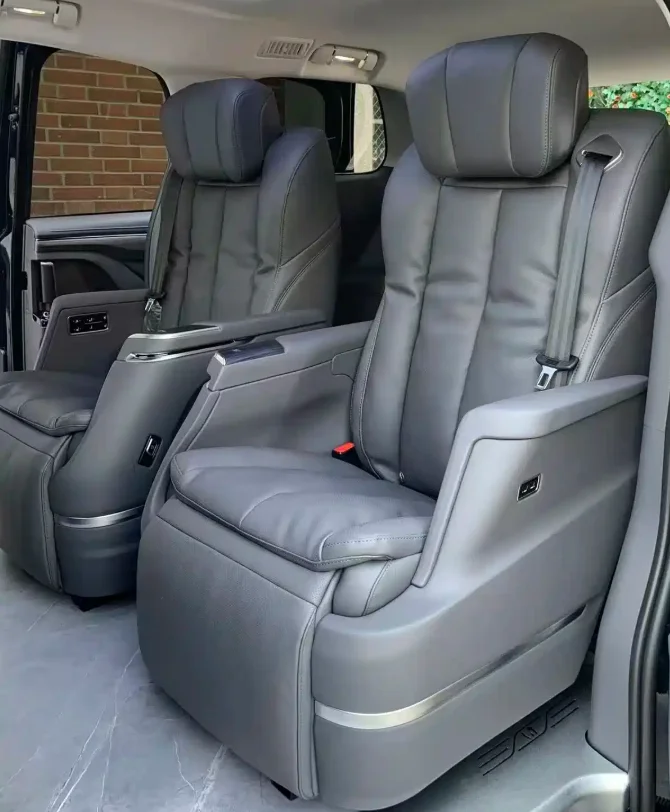3-Buick GL8 VIP aviation seats with zero gravity function heating ventilation and massage features