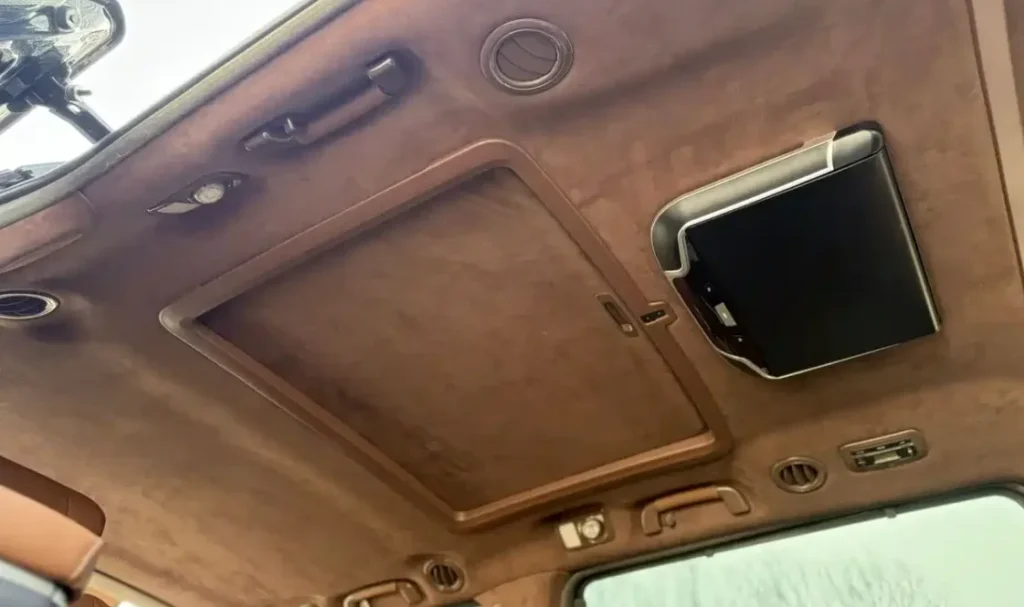 3-Toyota Sienna luxury interior upgrade with brown leather dashboard and mahogany trim design